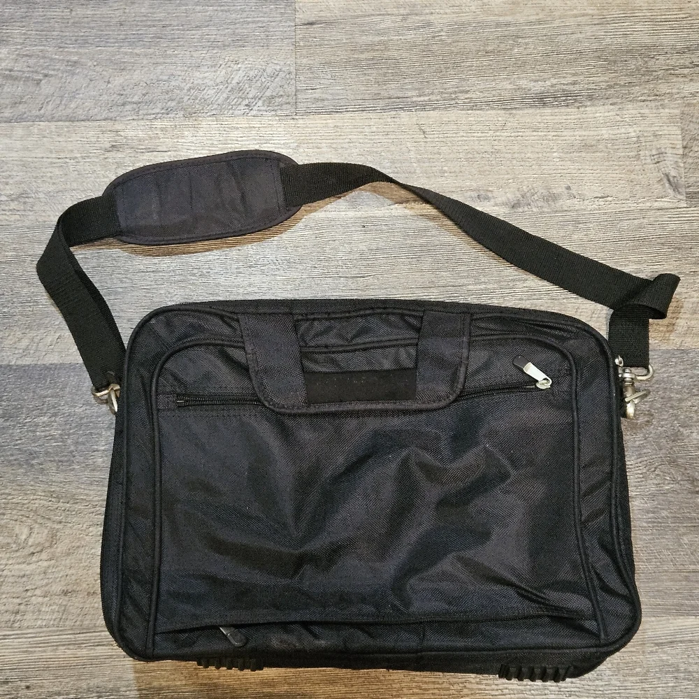 DELL Laptop Padded Briefcase Shoulder/Messenger Bad